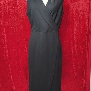 T Tahari Black Sleeveless Faux Wrap Dress.  Size10.‎ #639